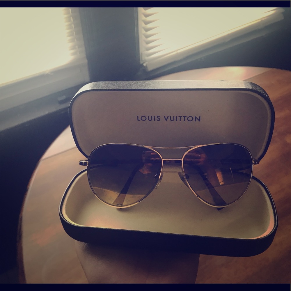 Authentic Louis Vuitton Sunglasses